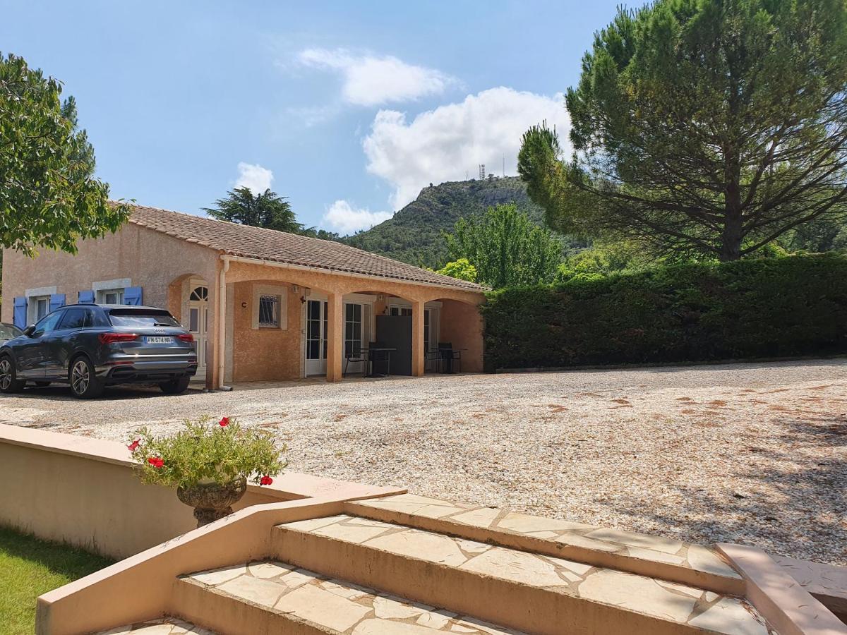 Вилла La Bastide Bleue Андюз Экстерьер фото