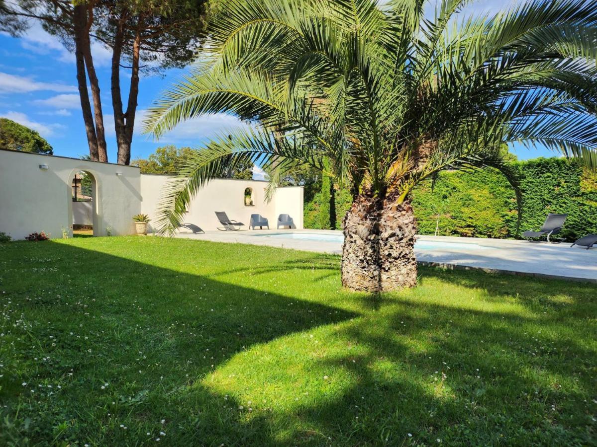 Вилла La Bastide Bleue Андюз Экстерьер фото