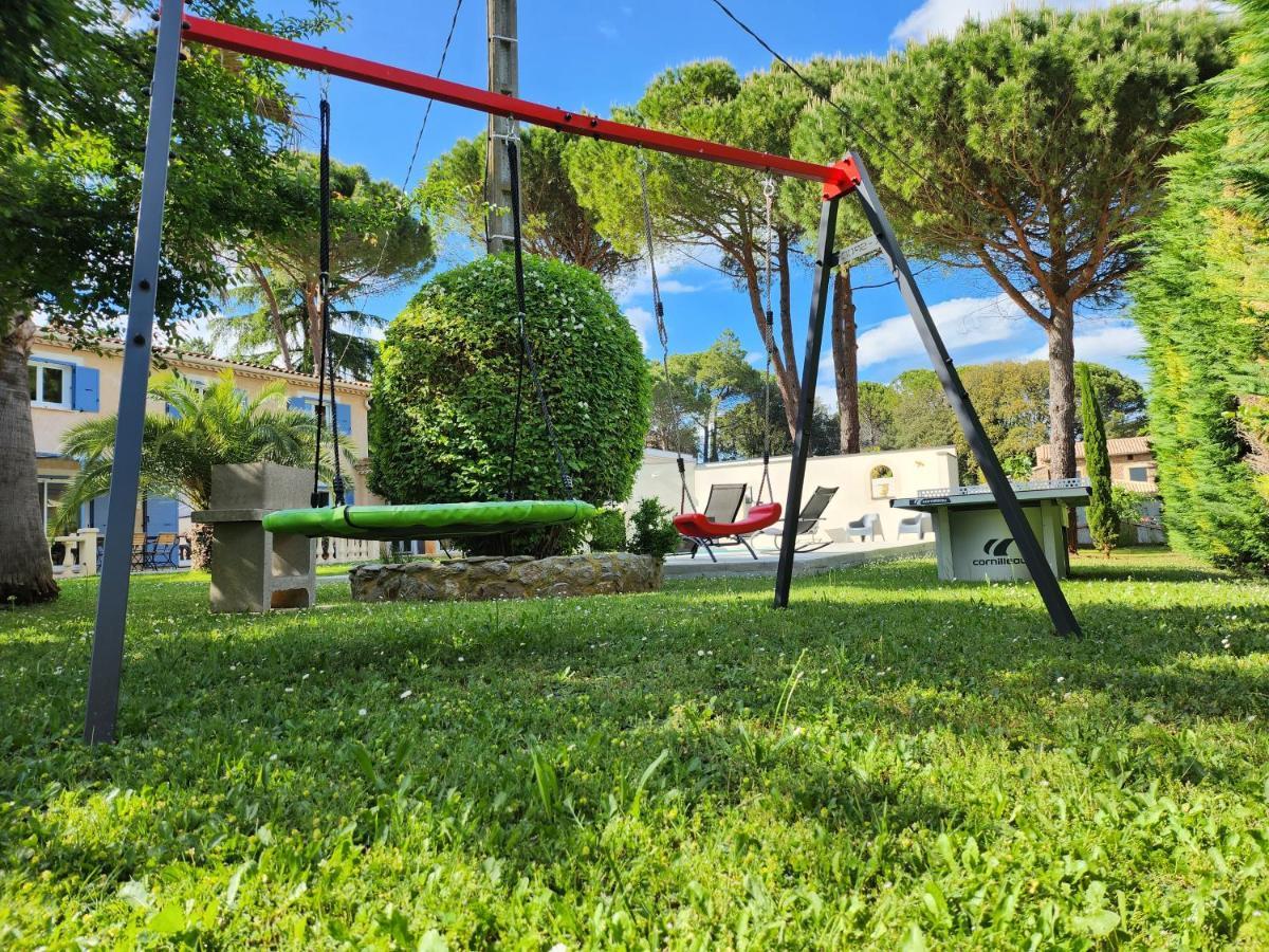 Вилла La Bastide Bleue Андюз Экстерьер фото